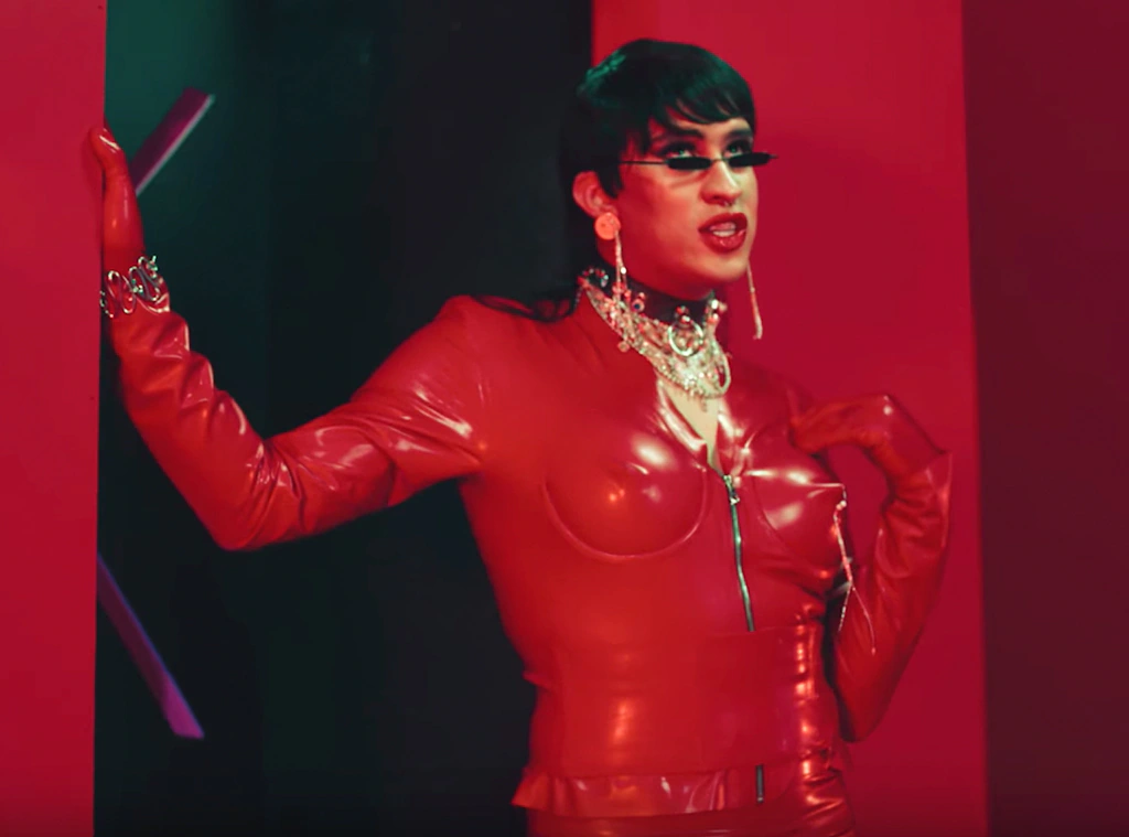 Bad Bunny, “Yo Perreo Sola”